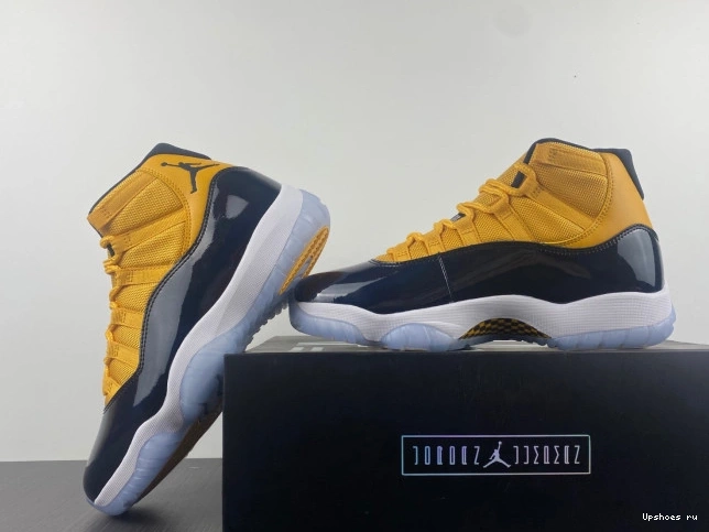 Jordan Air black and 11 yellow 0716